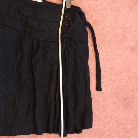 Comptoir does Cottonnier Black Wrap Skirt & Silver thread with fabric crinkle. - Picture 7 of 10
